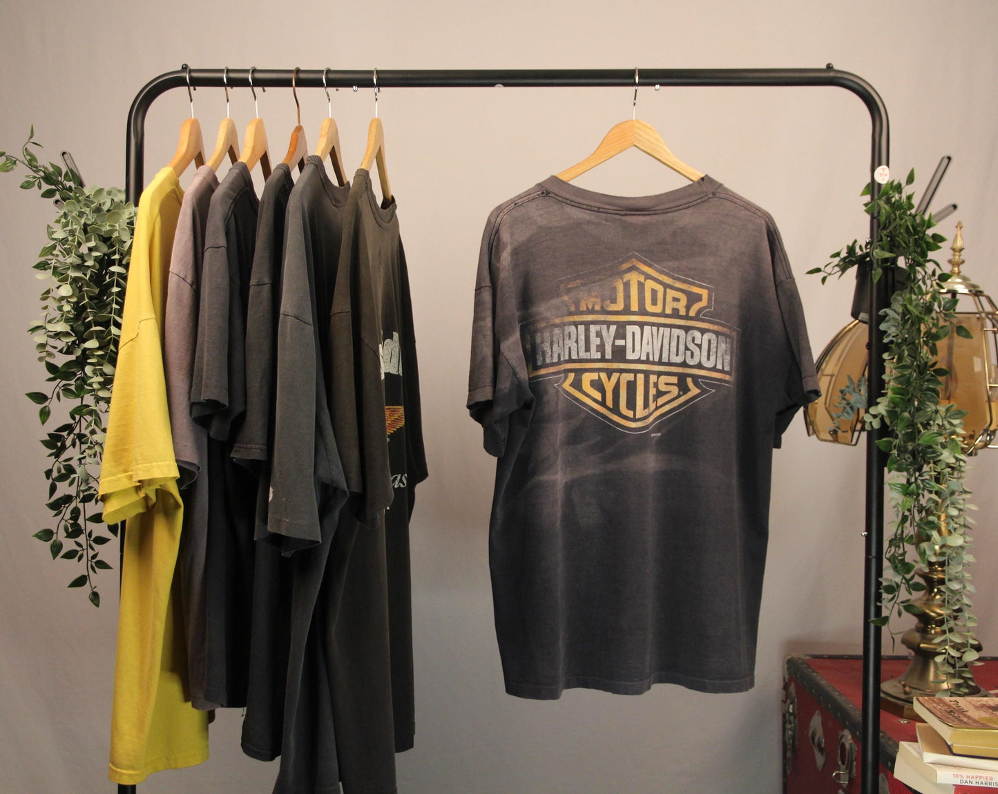 90s FADED HARLEY-DAVIDSON Hottest on the Road T-Shirt