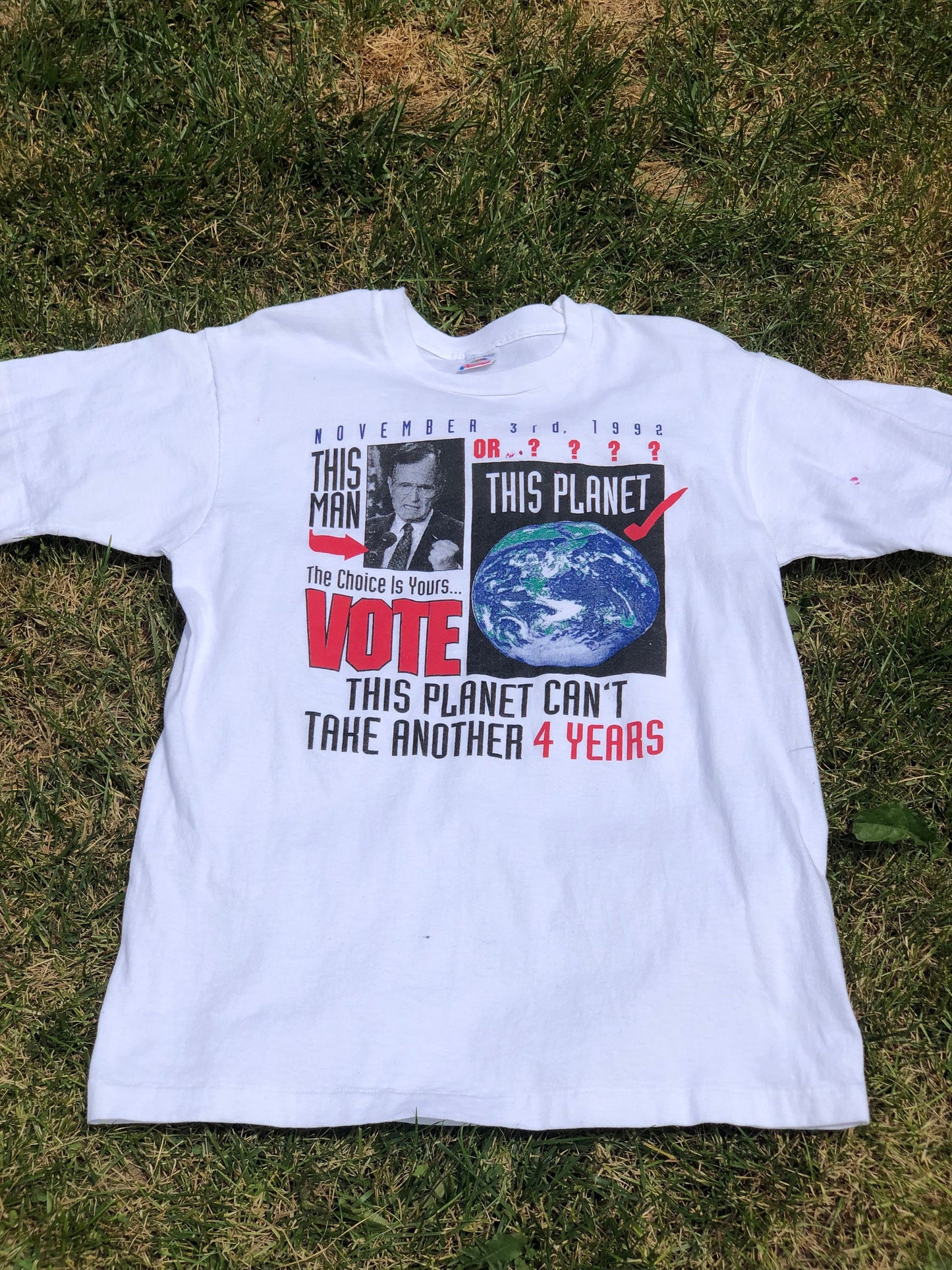 90s Vintage 1992 George W. H. Bush GLOBAL WARMING T-Shirt