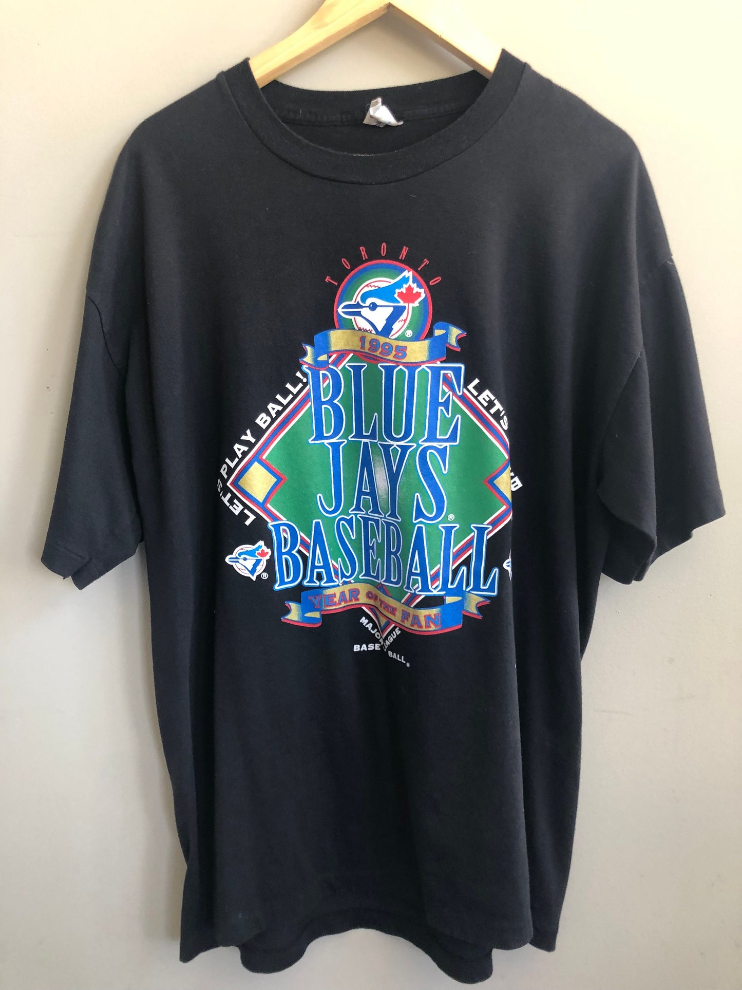 90s Throwback TORONTO BLUE JAYS T-Shirt